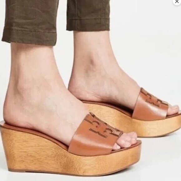 Tory Burch INES Wedge/Slide TAN/ SPARK GOLD Size 6.5 - Picture 13 of 13